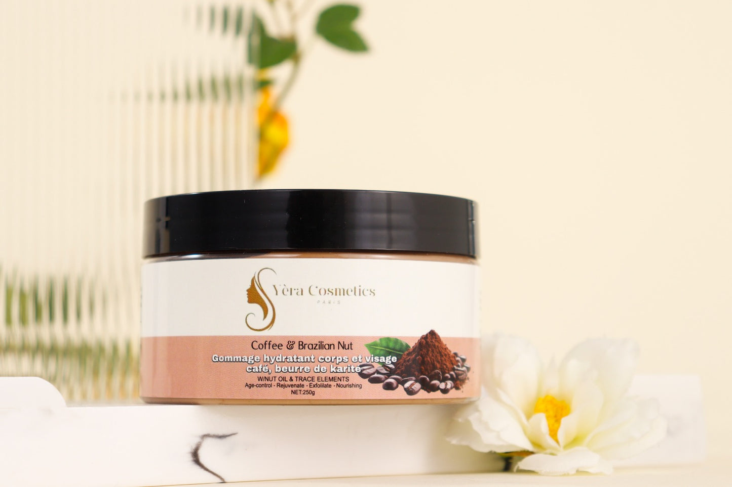 Gommage Hydratant Corps et Visage Café & Beurre de Karité - Yèra Cosmetics Paris